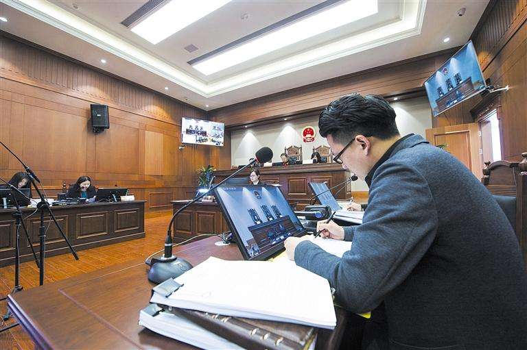 侵害商標權糾紛中,同一產業鏈前后端的商品與服務一般不構成近似